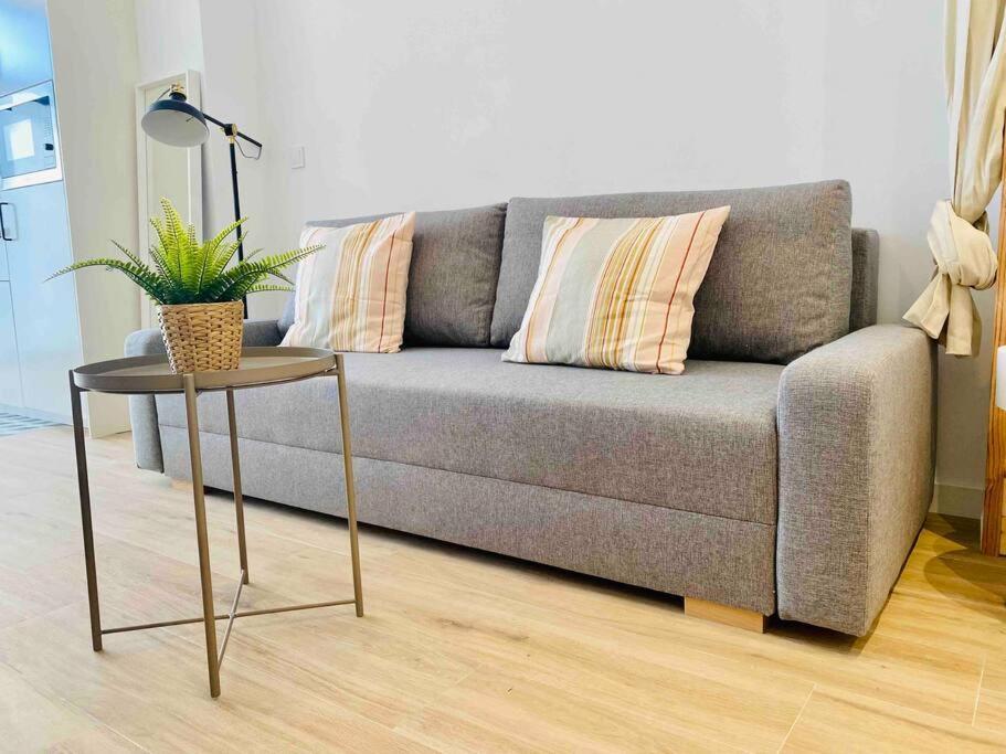 Nice & Cozy Flat Close The Beach バレンシア エクステリア 写真