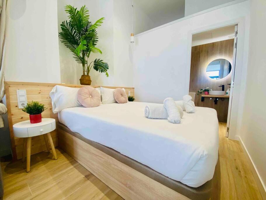 Nice & Cozy Flat Close The Beach バレンシア エクステリア 写真