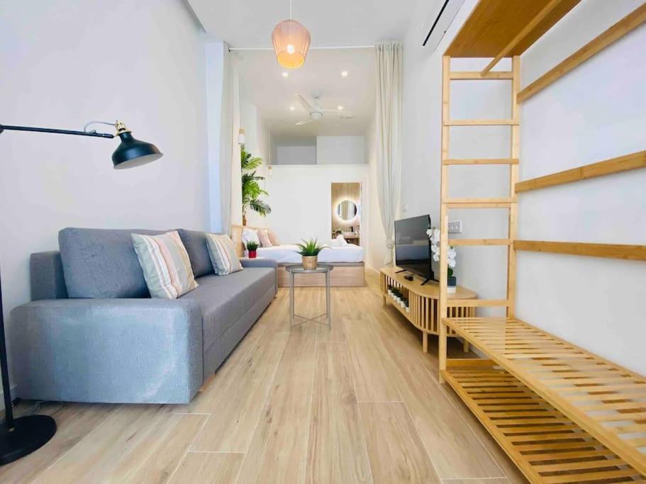 Nice & Cozy Flat Close The Beach バレンシア エクステリア 写真